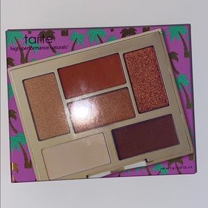 Tarte ‘glam on the go palette’